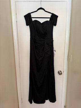 Dress the Population Black Off-Shoulder Maxi Gown with Side Ruffle